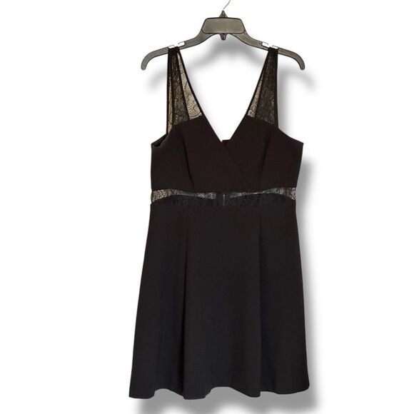 BCBGgeneration Sleeveless Lace Panel Fit And Flare Mini Party Dress Sz 12 Black - Picture 1 of 7